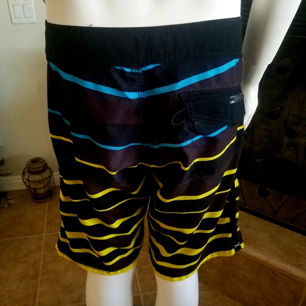 Billabong Platinum Quad Stretch Board Shorts - Picture 3 of 13